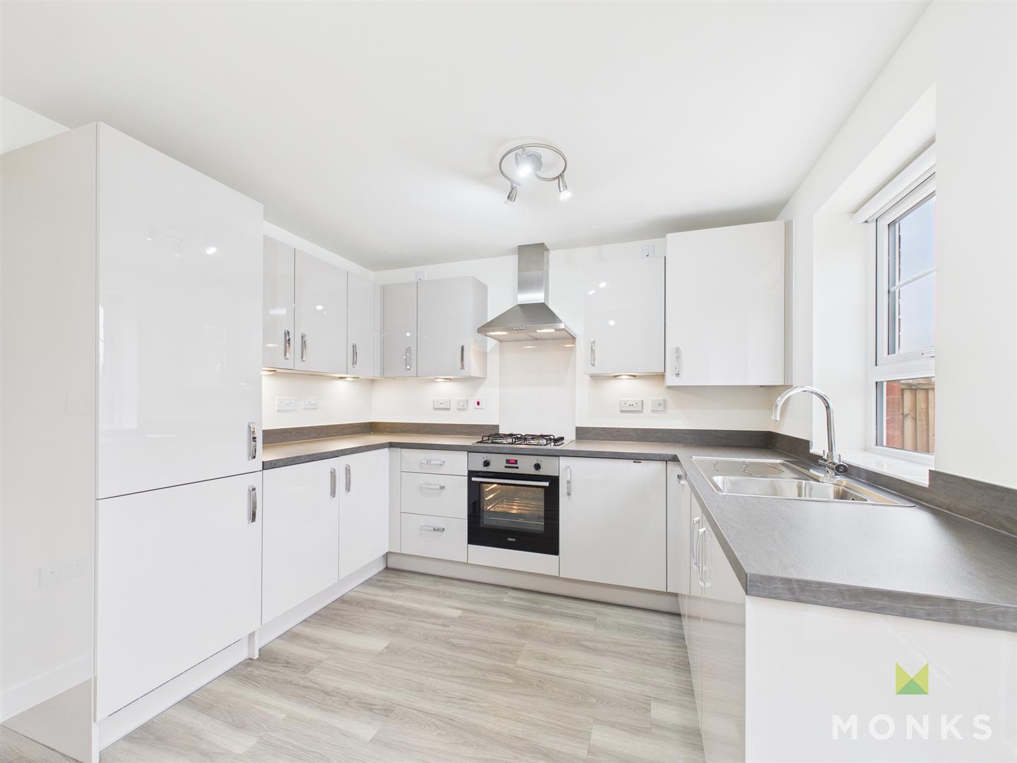 12 Yewbrey Close, Shrewsbury, SY3 5FG For Sale